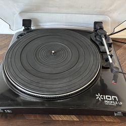 Record Player: Ion Profile LP