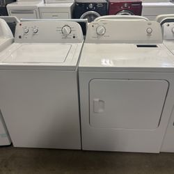 Kenmore Washer Dryer Set $399