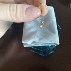 14k Naval Ring W/ Topaz Stones