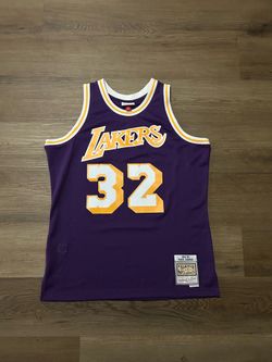 Magic Johnson Jersey 85-86
