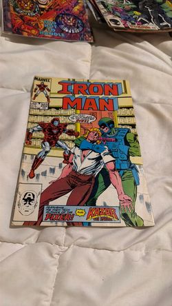 Vintage 1984 Marvel Iron man comic book