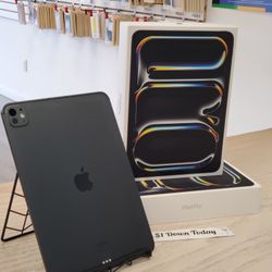 Apple IPad Pro 11in M5 Chip 256GB Brand New Wifi - $5 Today and the rest later 🤗 Message Us Now!