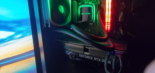 Gaming pc with duel monitors and vr