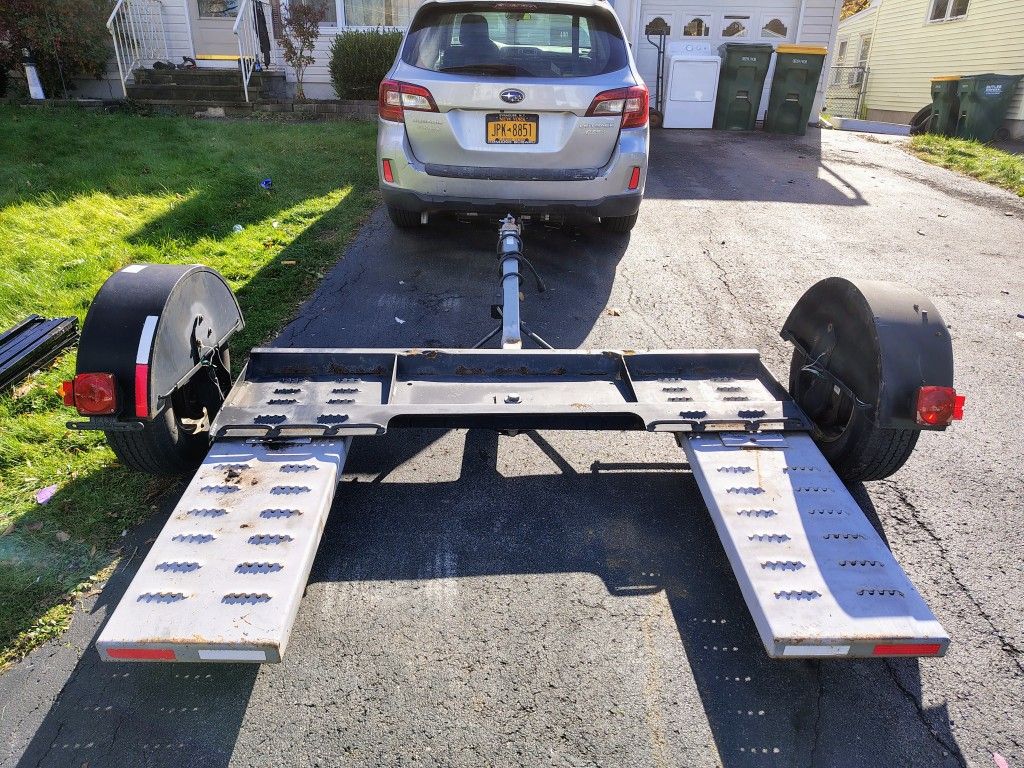 Roadmaster tow dolly