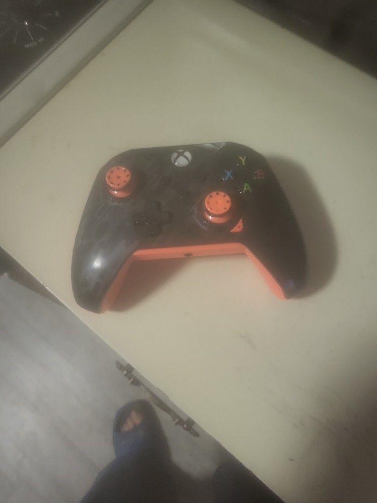 PdP X Box Controller. Built In Microphone.