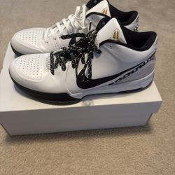 Kobe 4 Mambacita M11.5