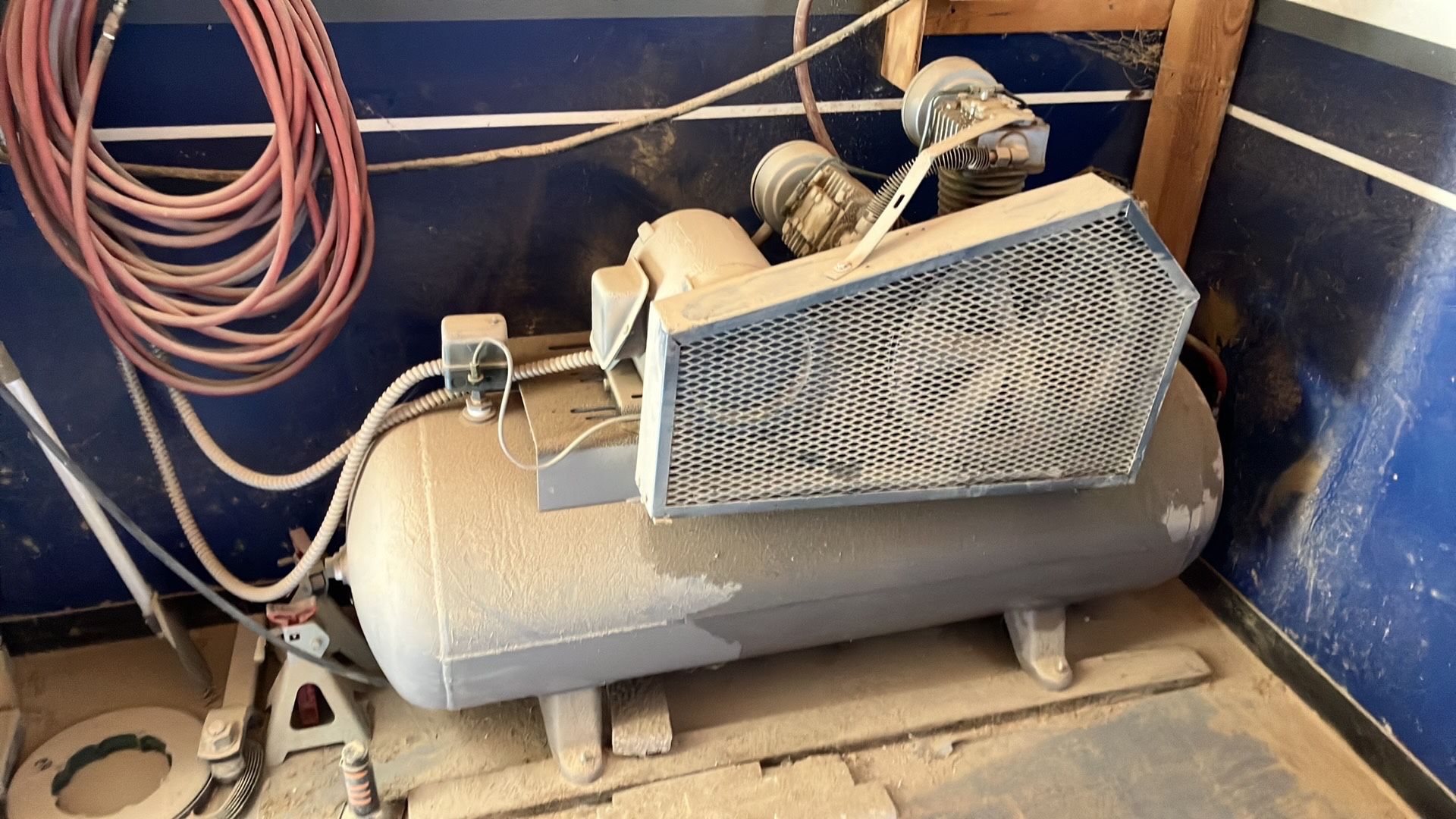 80 Gallon Compressor 3 Head Single Phase