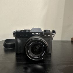 Fujifilm - X Series X-T30 Mirrorless Camera with 15-45mm Lens - Black