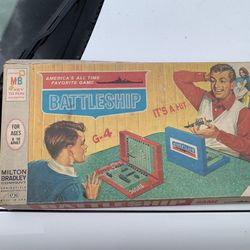 1967 Milton Bradley Battleship Game 