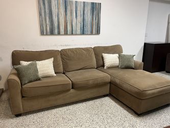 (+Delivery Opt.) Beautiful/Comfortable L-Shaped Sofa by Style Line!