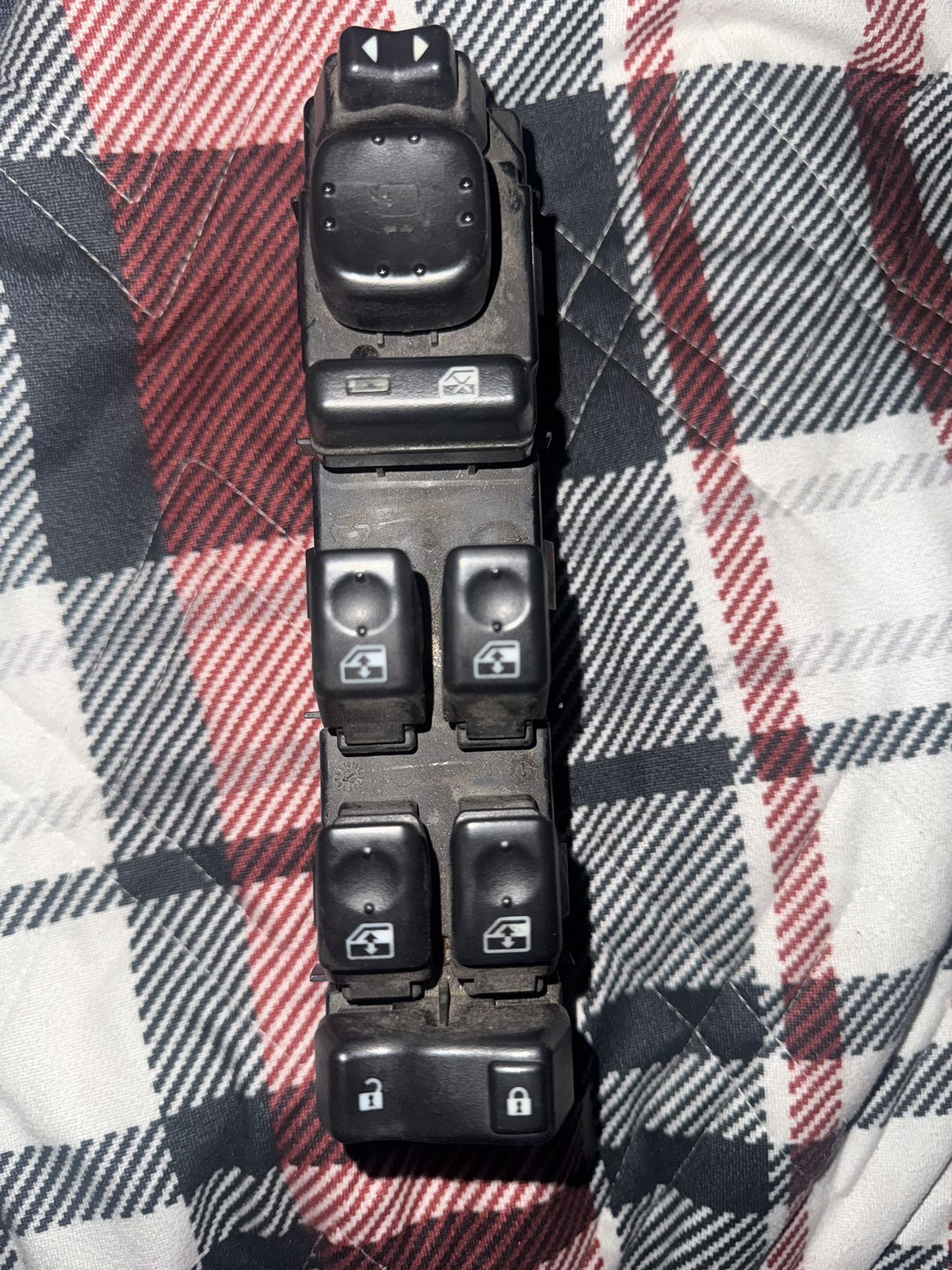 Chevy Tahoe , GMC Yukon , Cadillac window door switch