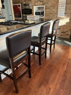 4 Bar Stools, Kitchen Island Chairs