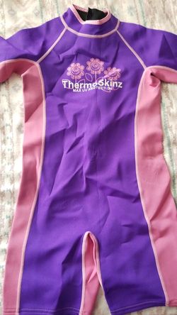 ThermoSkinz wet body suit - size 8