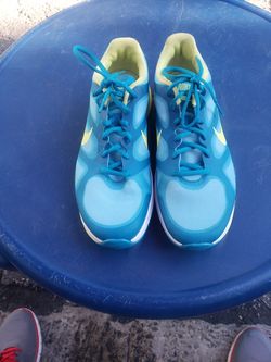 Almost Like New....Nike Training Dual Fusion TR Women's Shoes Sz 8