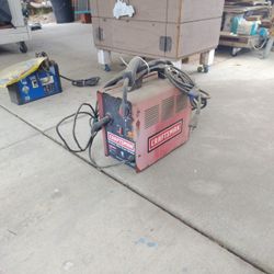 Craftsman Gasless Wire Feed Welder 