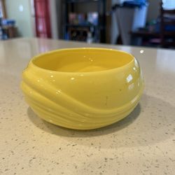 Vintage Yellow Pot