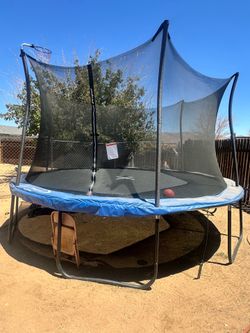 Trampoline 14 ft