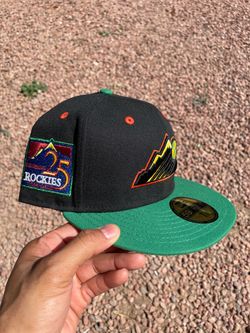 7 3/8 Men’s Fitted Rockies Hat $20 FIRM NO TRADES
