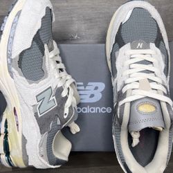 New Balance 2002r Protection Pack