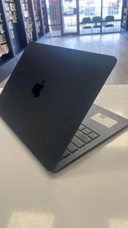 MacBook Air M2 8ram 512gb 2022