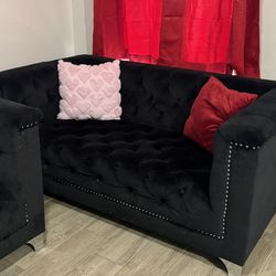 Black Sofas