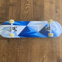 Skateboard+helmet