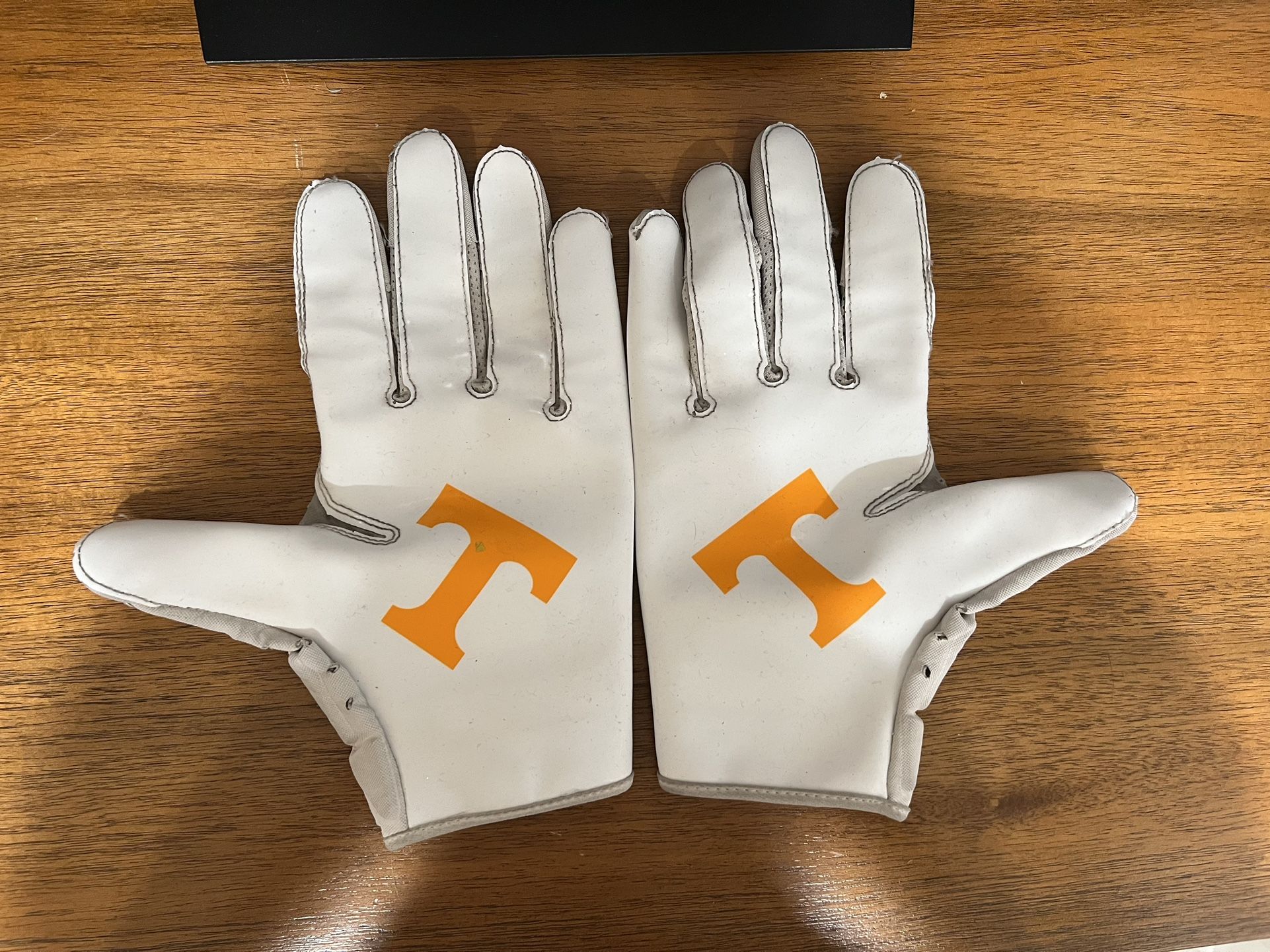 Tennessee vols nike football gloves