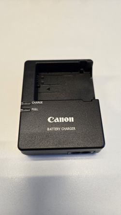 Canon LC-E8 LC-E8C LC-E8E Battery Charger Fast Charging for Canon LP-E8 Battery EOS 550D 600D 650D 700D Rebel T2i T3i T4i T5i Kiss X4 X5 X6i X7i Camer