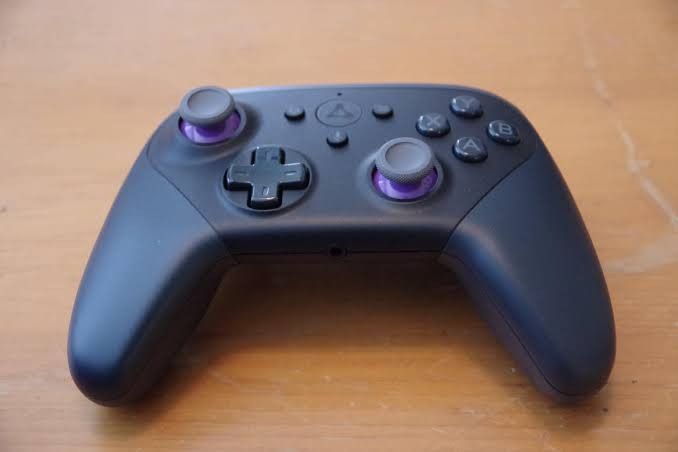 Gently Used Luna Controller