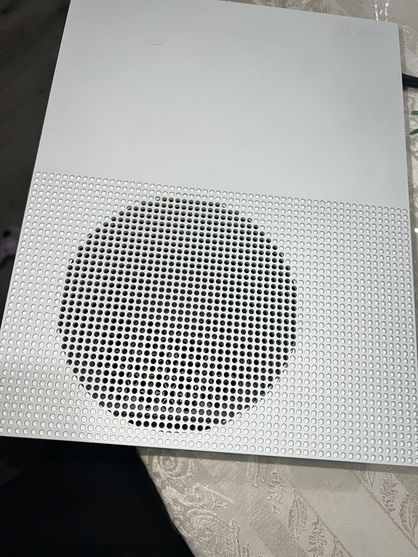 XBOX ONE S 2TB
