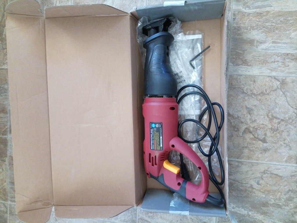 Heavy Duty Saw