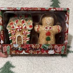 Gingerbread Salt And Pepper Shaker Set