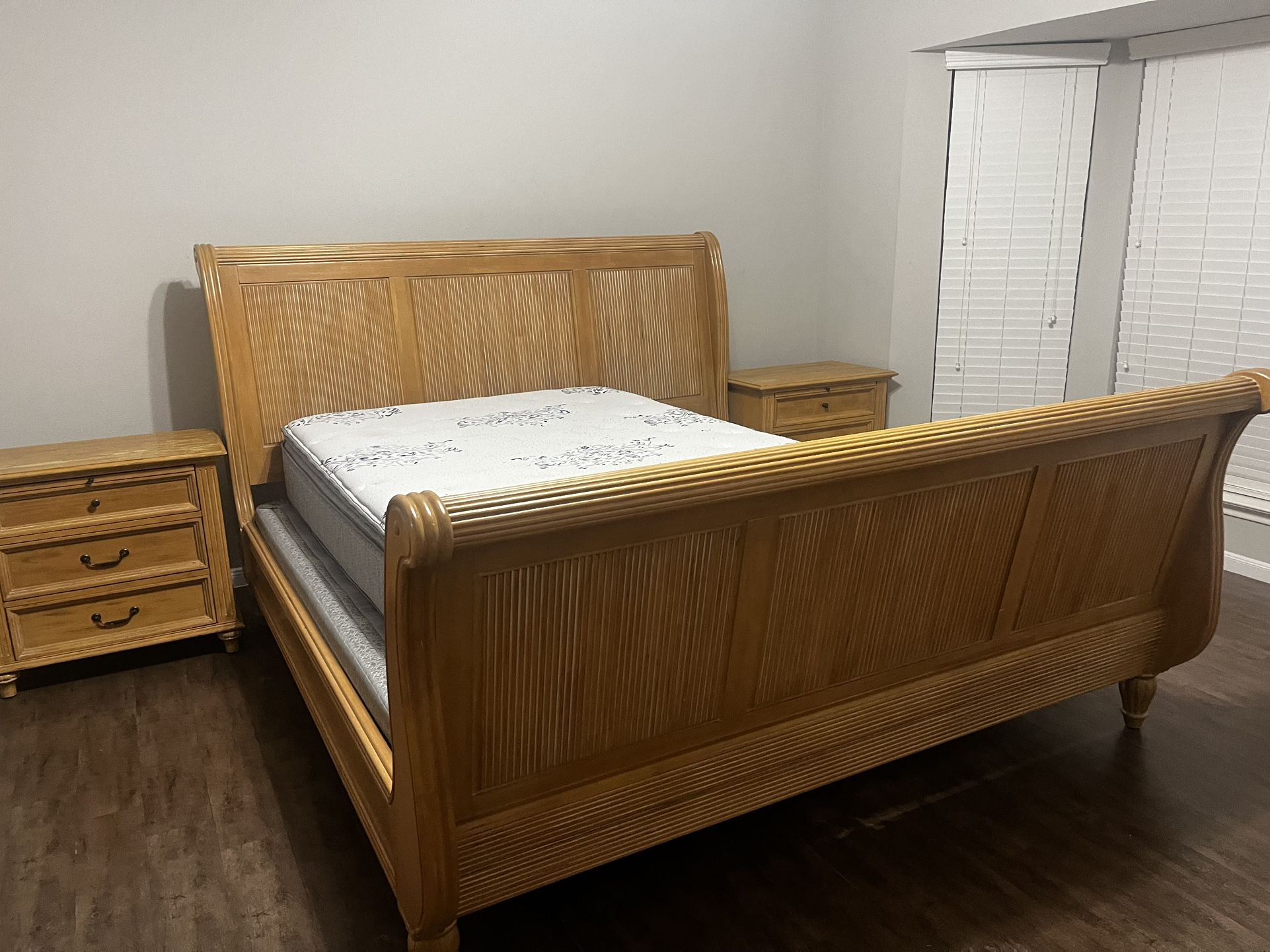 King Bedroom Set