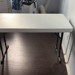 Folding Table