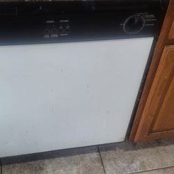 Dishwasher 