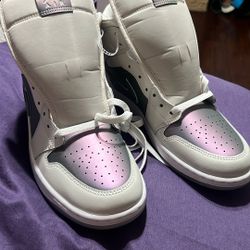 Iridescent Phantom Jordan 1 Mid
