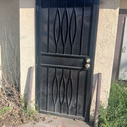 Screen Door