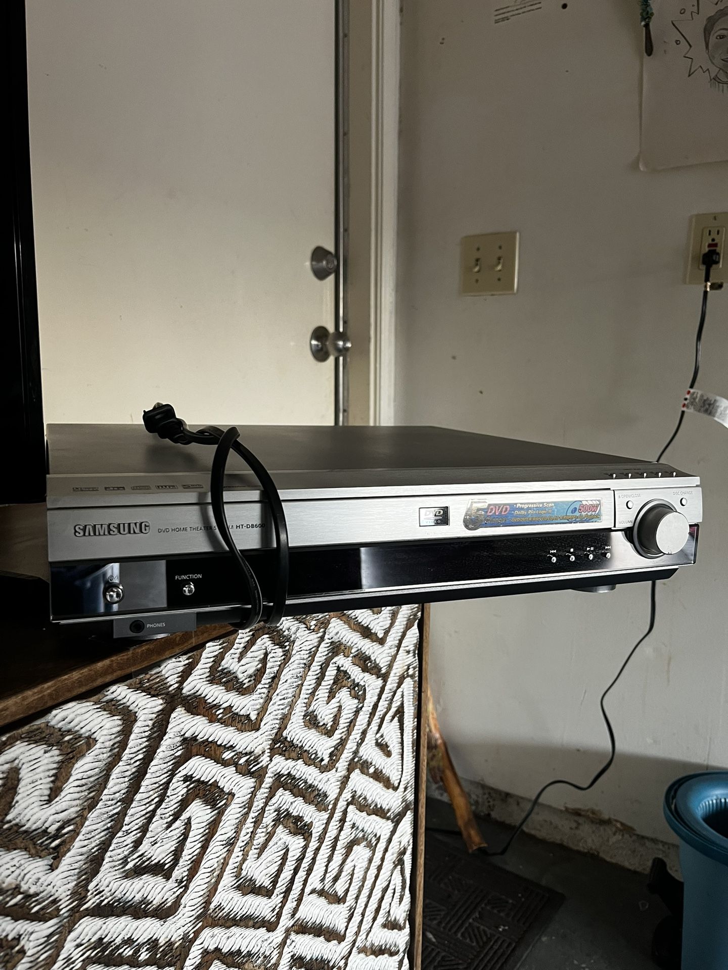 Samsung DVD home theater 5-DVD player
