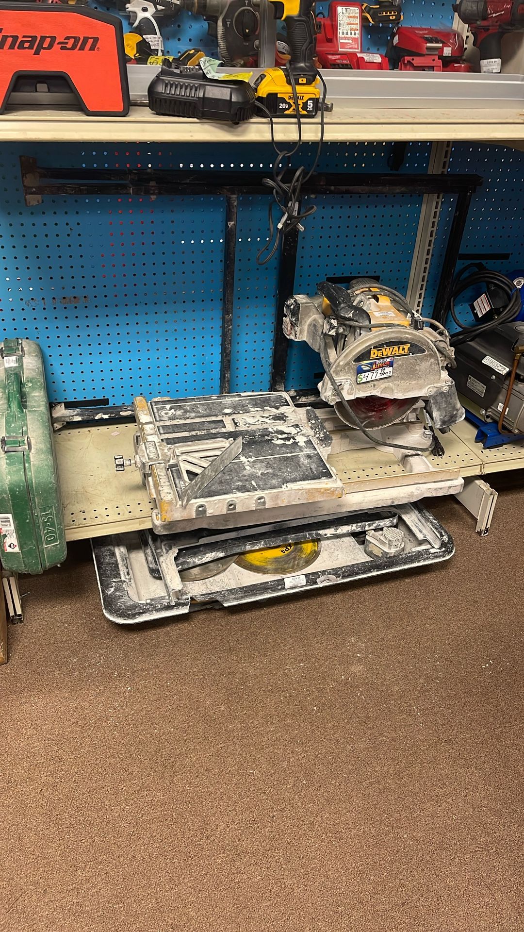 Dewalt D2400 Wet, Saw