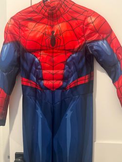 Costume