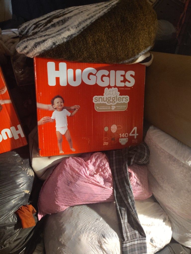 Huggies (Lil Snugglers/Lil Movers) Sizes.2-5