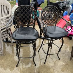 Set Of 2 Black Swivel Bar Stools 
