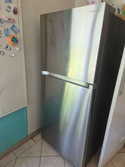 Stainless Steel Samsung Top Freezer Refrigerator