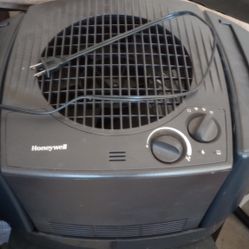 Honeywell Air Humidifier. 