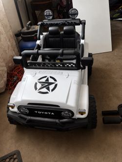 Toyota kid power wheel