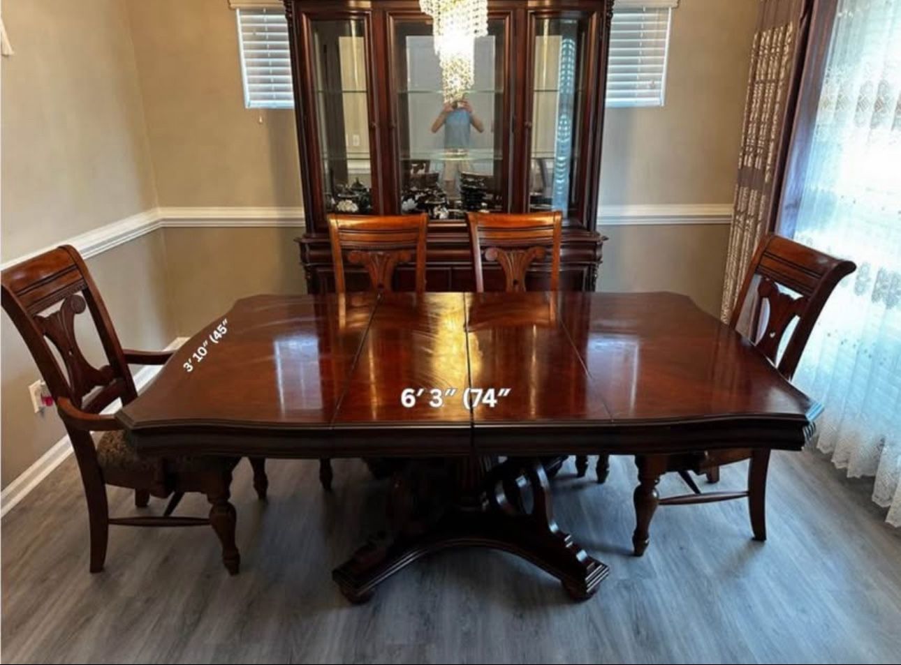 Elegant Solid Wood Dining Table + 6 Chairs – High-End Quality