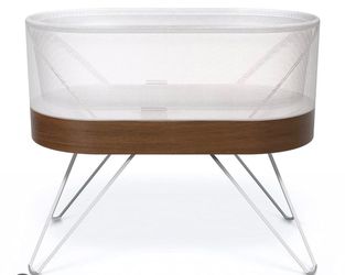 Snoo smart sleeper bassinet