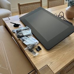 Wacom Cintiq Pro 24" with 4k Screen Drawing Tablet