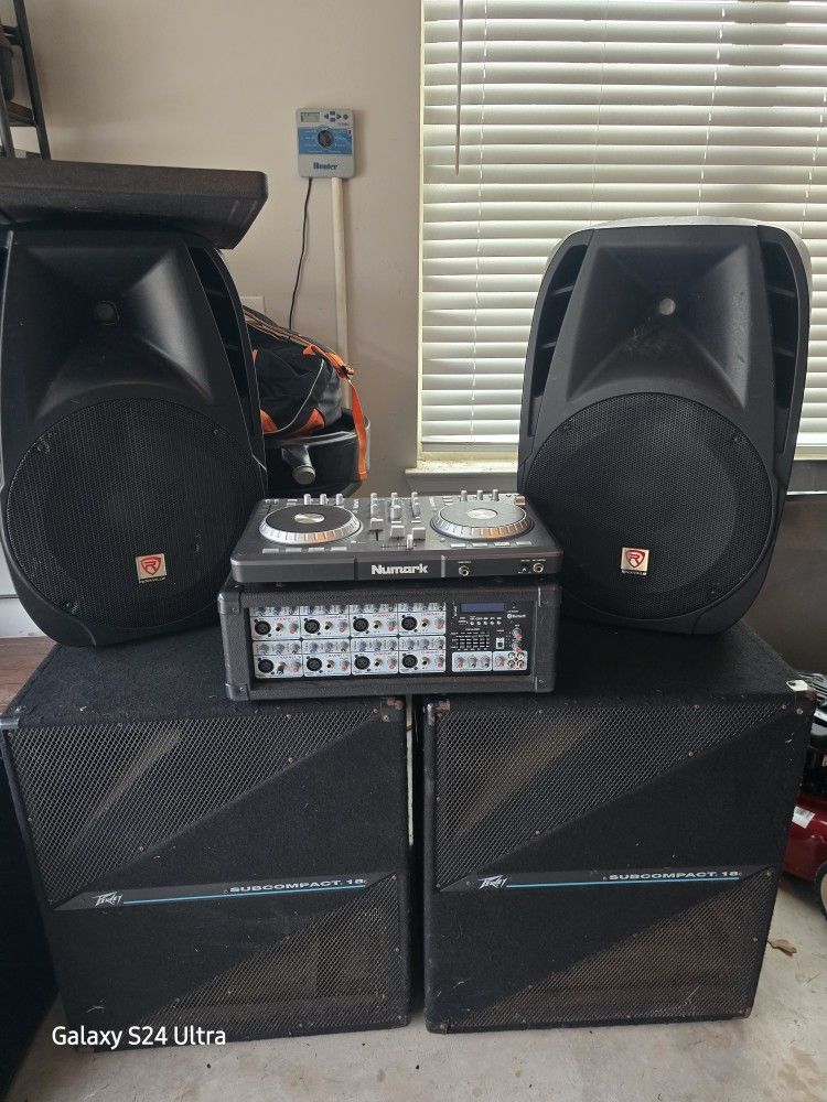 Dj Equipment No Wires