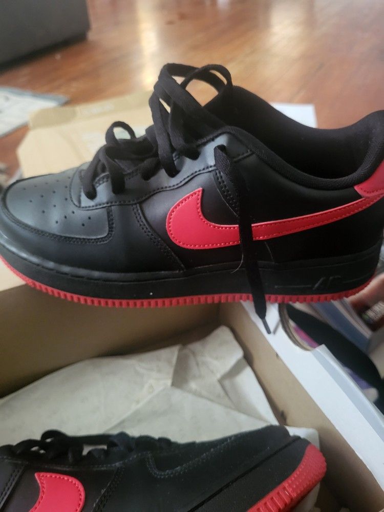 Nike Air Force 1 Low Size 7Y